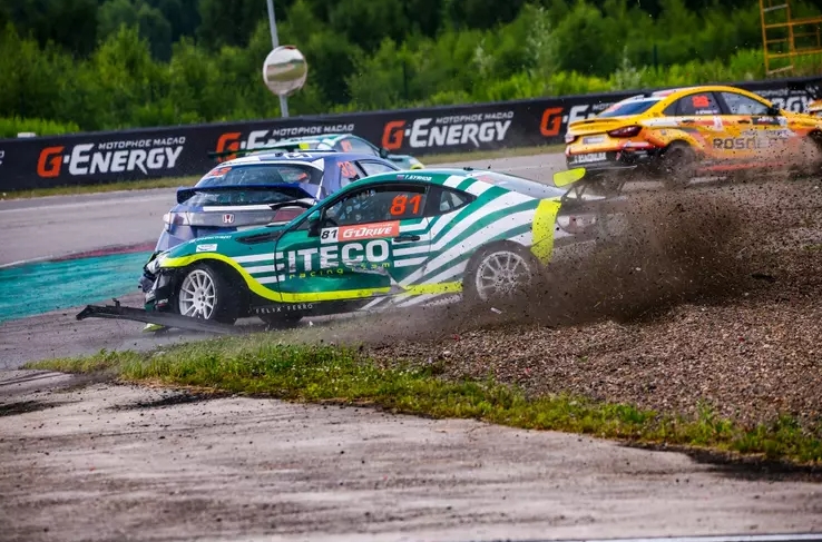 Экс-сотрудник «Феррари» ответил, стал ли вопрос денег помехой для перехода Эдриана Ньюи